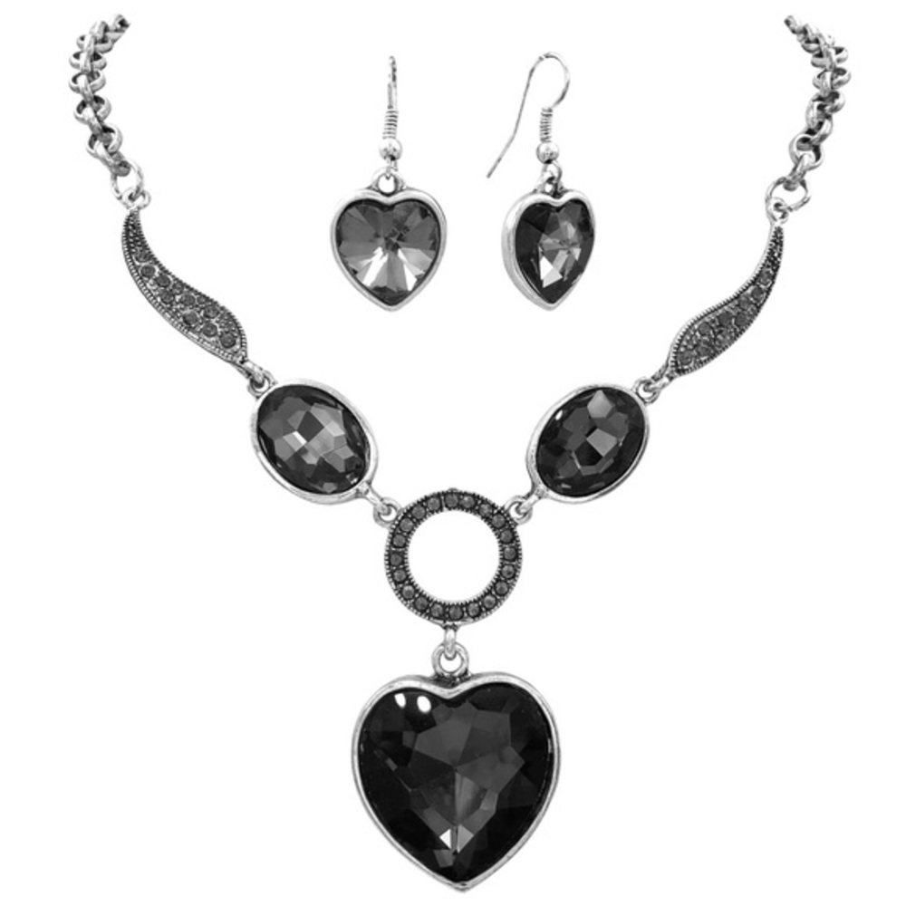 Black Heart Necklace Earrings Set